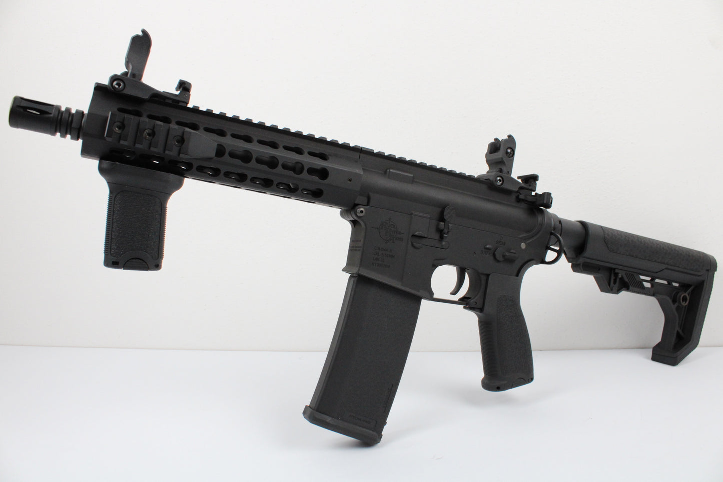 FUCILE ELETTRICO SA-E08 EDGE RRA M4, RIS KEYMOD CARBINE, SPECNA ARMS NERO (SPE-01-033911)